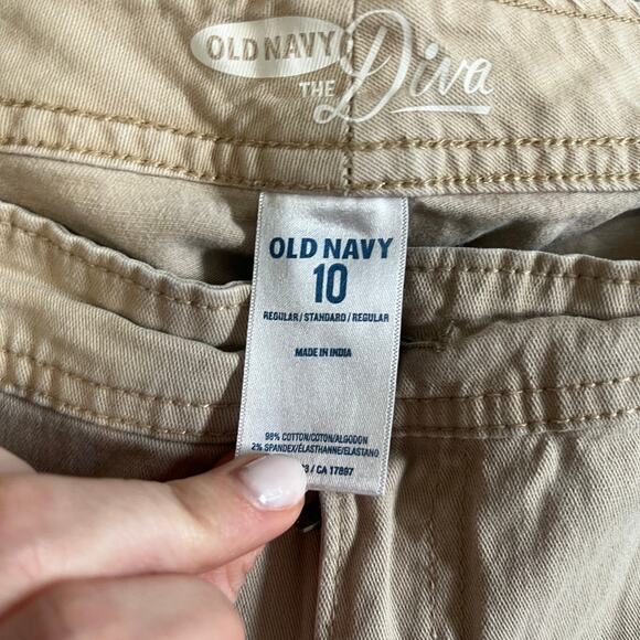 Old Navy Beige Diva Khaki Pants Size 10 - Picture 2 of 3